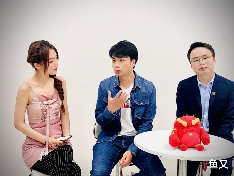 史蒂夫·科尔|AG转会瓜：张角身上有竞业协议，LCD成为教练选择，不然参与试训