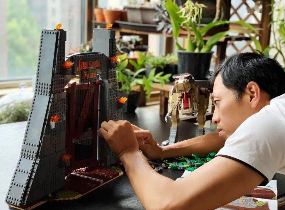 王昱珩|“鬼才之眼”王昱珩一战成名三战封神，助警察成功破案，后来怎样