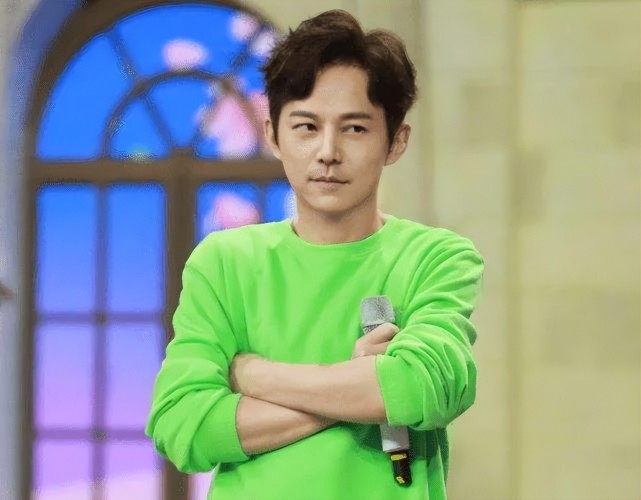 何炅|时隔7年,黄渤的一番话,在何炅身上展现得淋漓尽致!