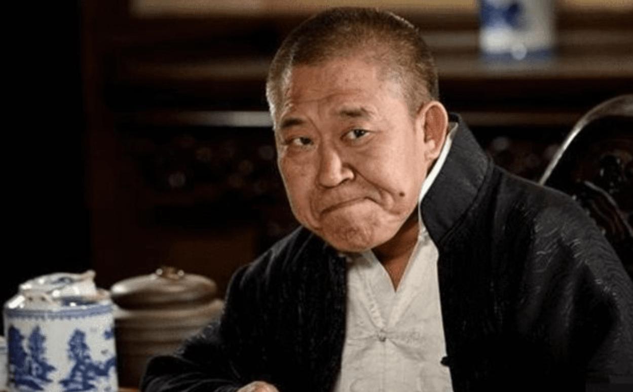 王晶|爸爸“歪瓜裂枣”,女儿却貌美如花,这5位星二代长相一点没随爹