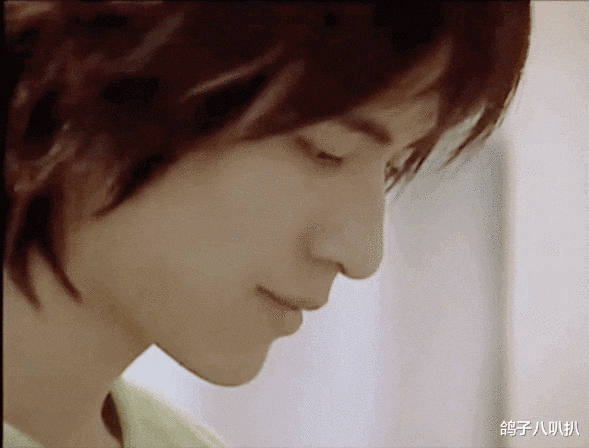 花泽类|泰版花泽类帅出圈，风头压过周渝民小栗旬，哪个版本的花泽类最上头？