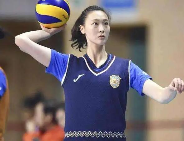 惠若琪|前女排队长惠若琪携娃赏樱！蔡斌正找寻合格接班人，王逸凡有潜质