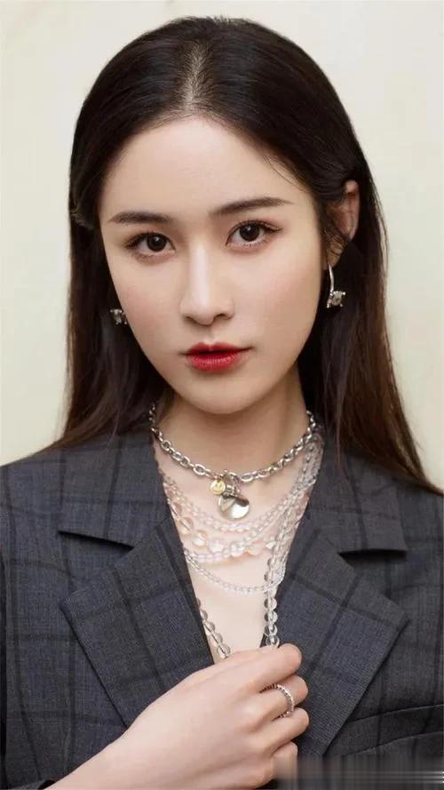 梁田|主持人·演员梁田——唯美写真