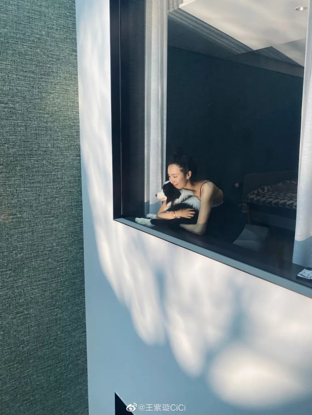 浪姐王紫璇豪宅曝光!自带室内电梯,摆满潮玩,装修品位一绝