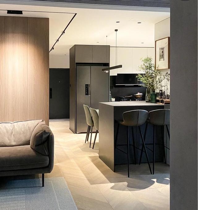 上海发现一户人家的装修,那叫一个高级,拍照给大伙瞅瞅,超羡慕