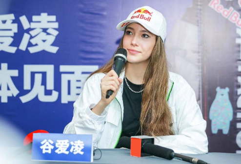 斯蒂芬·库里|谷爱凌方式能否替代国足归化，给国足带去未来？刘建宏点评太到位