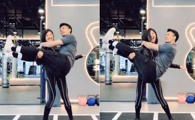 李光洙|34岁赵奕欢玩倒立,双手撑地毫不费力,吸引网友的却是一旁的闺蜜