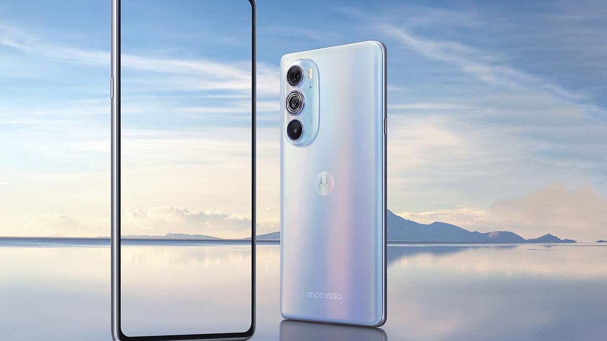 摩托罗拉|真全面屏+骁龙8 Gen1处理器，仅比标准版贵了300元，它值得买吗？