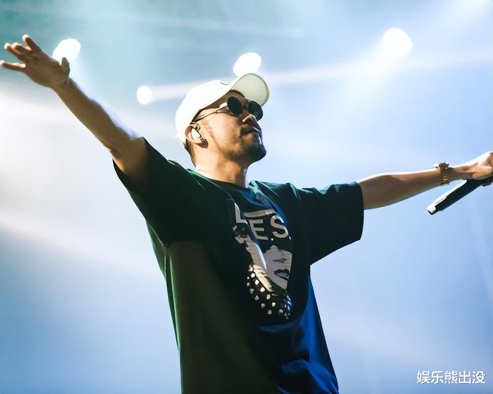 娱乐圈|娱乐圈三大迷惑行为,自我感觉良好,实则路人观感极差!