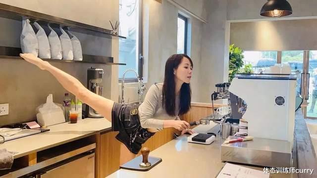 教练|44岁富婆与教练“玩托举”,这画面是不付费就能看的?