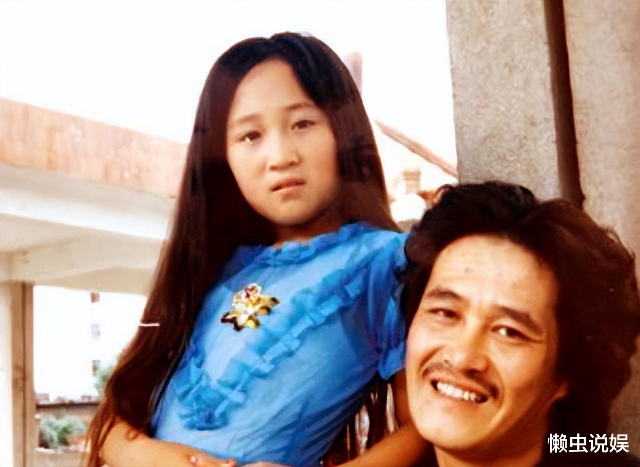 赵玉芳|赵本山女儿赵玉芳:“倒贴”300万下嫁穷小子,婚后被小4岁丈夫宠成宝