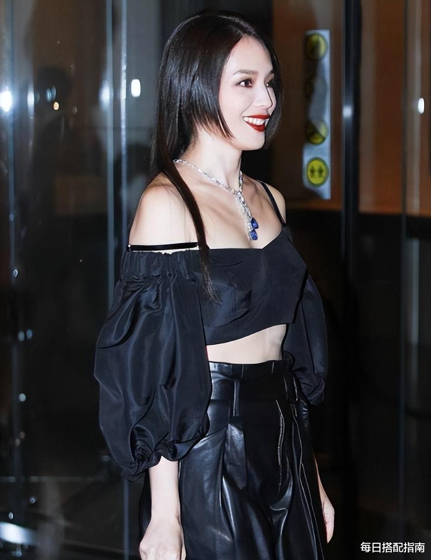 高马尾 舒淇也太会扮嫩了,露肩上衣配皮裤复古减龄,公主切发型真吸晴
