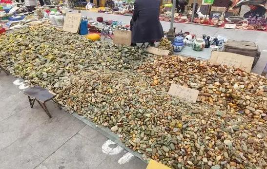 |你知道吗,这5种玉石并不能养人,更不能贴身佩戴!