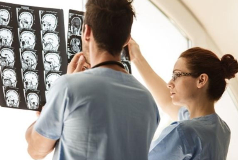 科学表明,火箭科学家们并不比我们其他人更聪明,这是真的