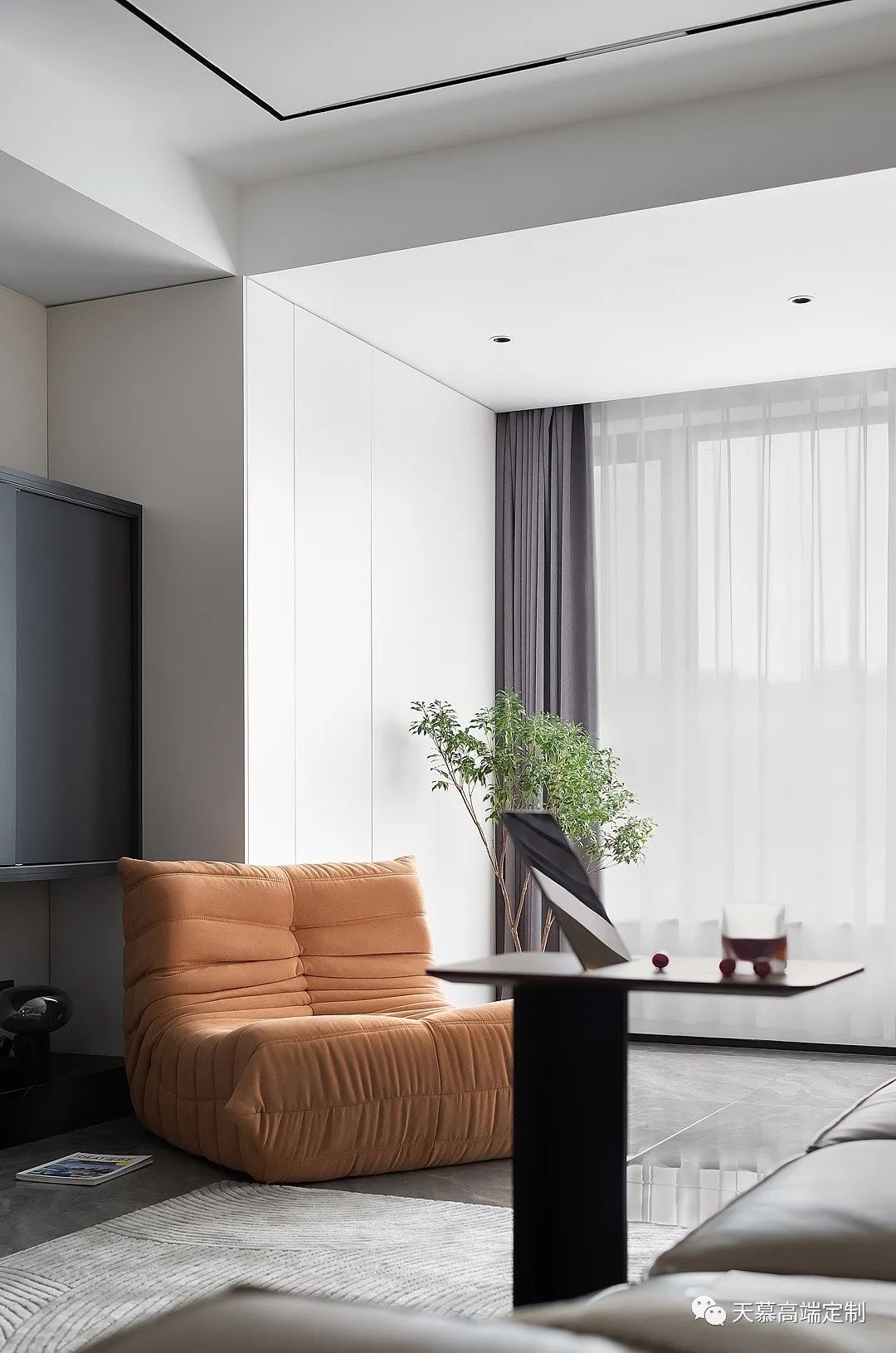 春天的每一寸光,都是浪漫的,不是因为春天,是因为你