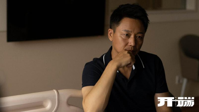 正午阳光|2022年，终于有一部尊重观众智商的国产剧了