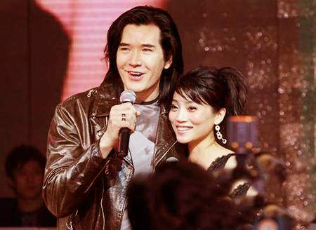 朱桦|著名歌手朱桦：曾婉拒费翔求爱，陪妈妈抗击“阿尔茨海默病”