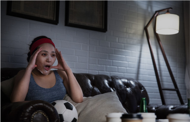 衰老|绝经后的女性，如何避免“断崖式”衰老？提醒：摒弃4习，常吃3物