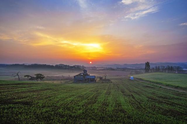 水星|水星逆行结束，这几个星座迎来转机，或能福禄双全