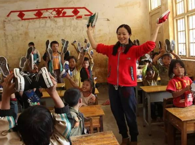 人物设定|人前人后不一样！戴着“面具”演戏的8位明星，都翻车了