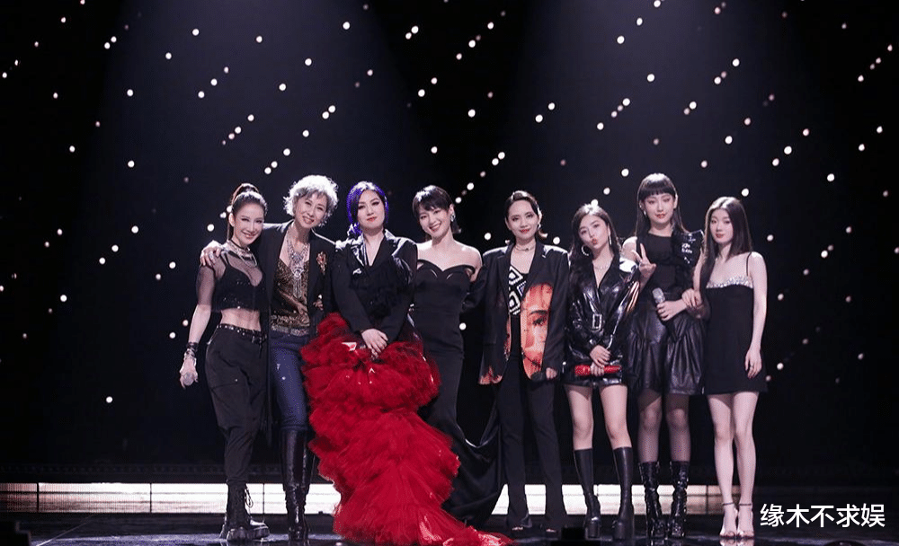 李玟|李玟删除中国好声音所有微博，后援会发藏头诗：“好声音烂东西”