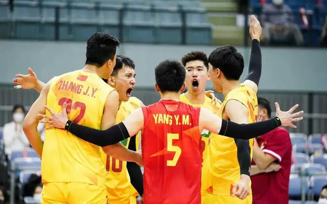 男排联赛|中国男排联赛被曝取消！上海外援已回国，打造国际一流联赛成空谈