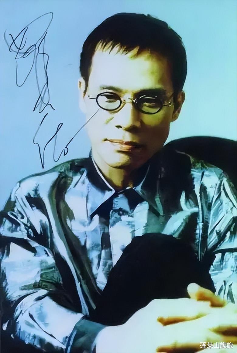 潘越云|性感歌后被老公“捉奸”拍床照，花800万摆平