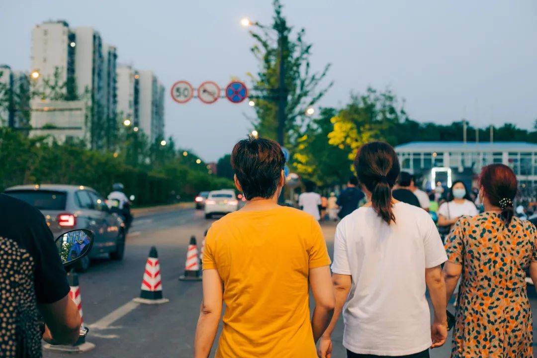 汉中|三江新夜市，搬去大工地了！