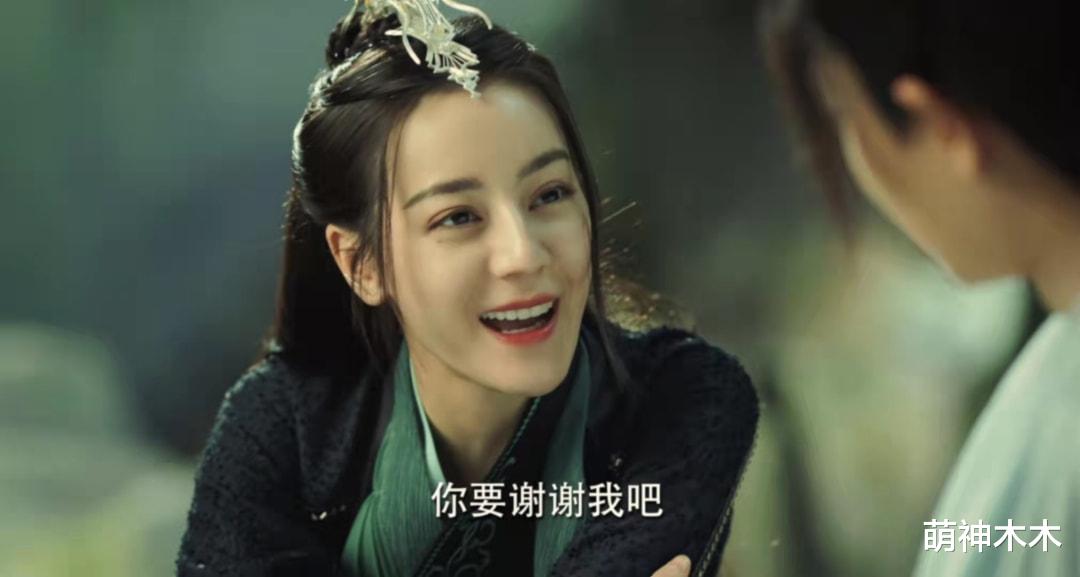 迪丽热巴|《与君初相识》首播!热巴柔光多颜值飘忽,任嘉伦出水镜头被删