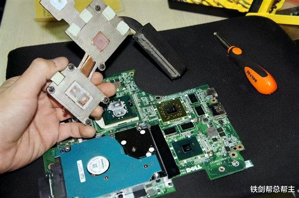 半导体|戴尔Inspiron m5010笔记本电脑修复记