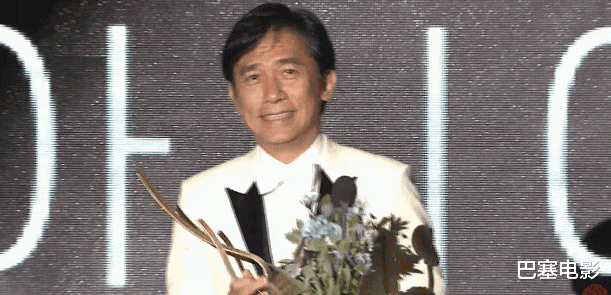 梁朝伟|釜山电影节红毯:梁朝伟大惊喜,女神变脸认不出,玉泽演严重发腮