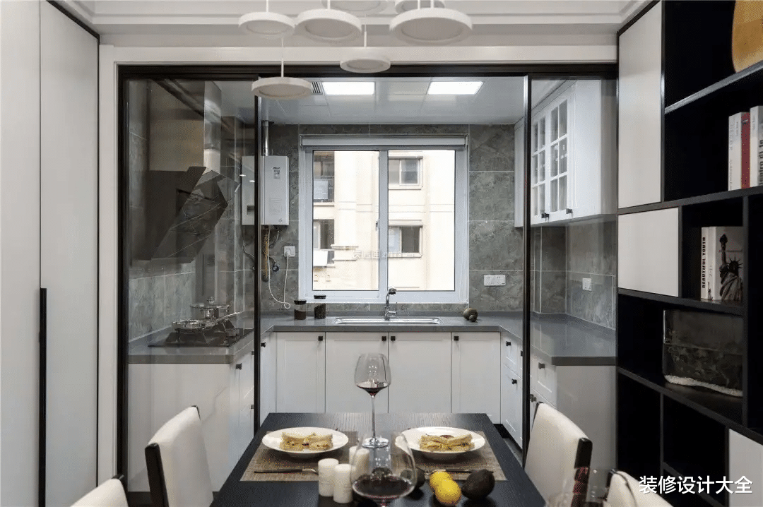 开放式厨房3大弊端我全中了？别急，7大解决妙招拯救你！