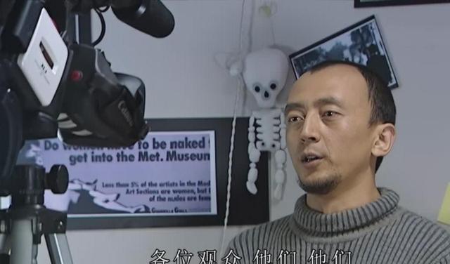 重温《不要和陌生人说话》才懂,叶斗为何要“偷窥”安嘉和梅湘南