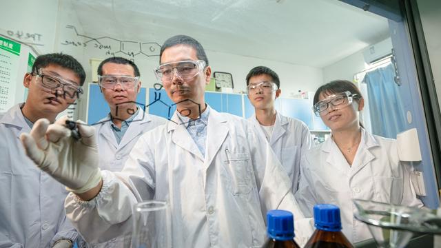 助力绿色生物制造,华科团队人工光酶研究取得重大进展