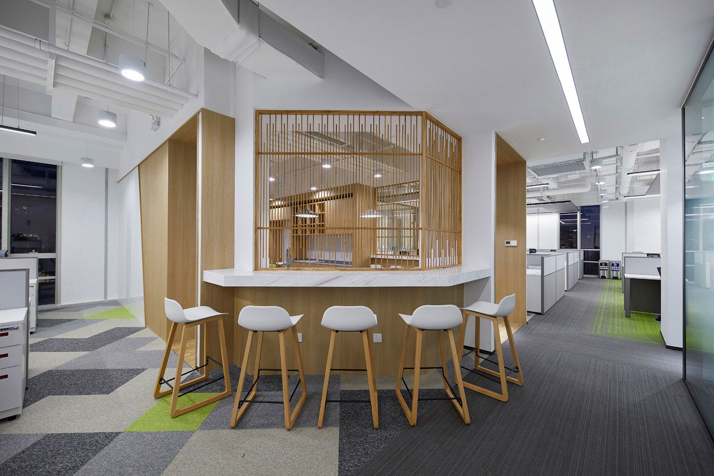 物联网|“别人家的办公室” | 物联网行业——移远通信