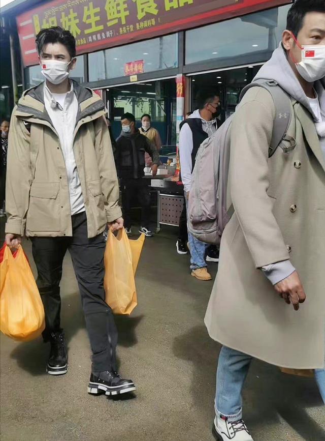 陆毅|《妻子的浪漫旅行》再次进驻云南，张云龙成了陆毅的小跟班