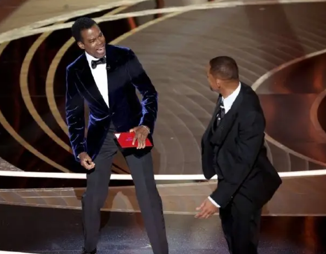 威尔·史密斯|威尔史密斯遭外媒抨击，被众星指责，儿子：这是我们家会做的事情