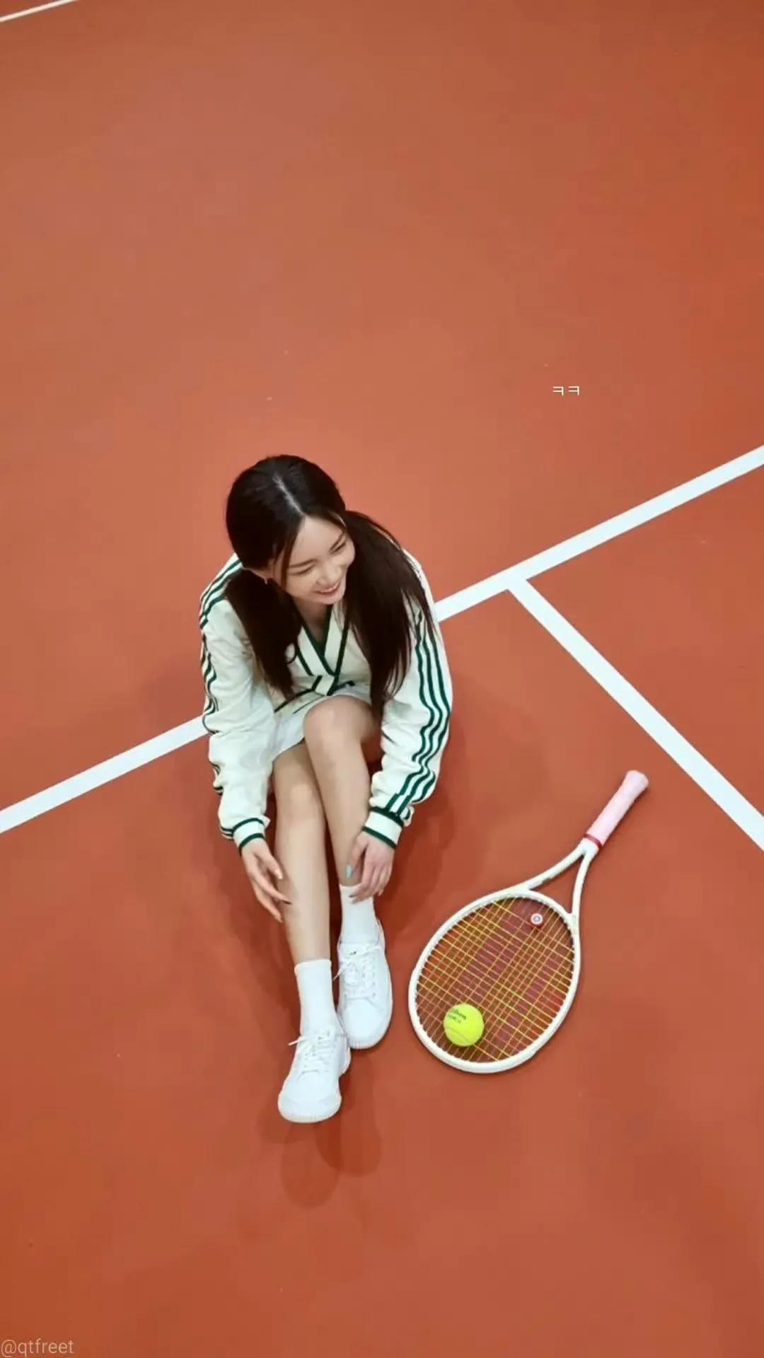 李居丽|韩国tara成员李居丽，35岁的她代表着过气女偶像的真实生活