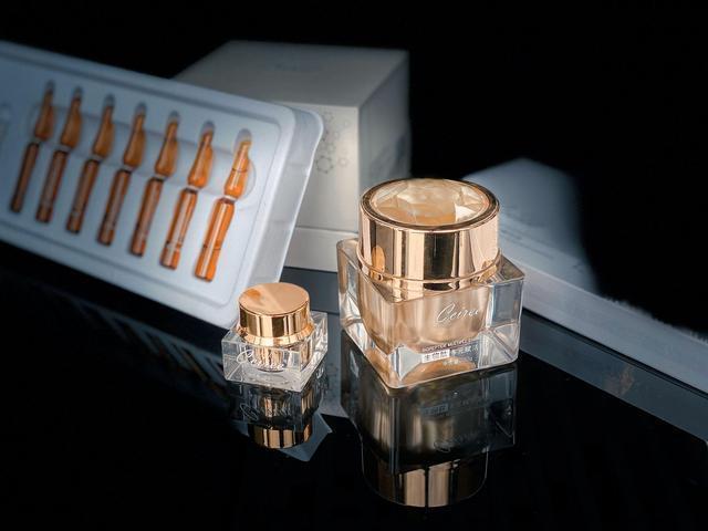 护肤品 看似“包装平平”的4款老国货，成分真材实料，拥有一身真本事