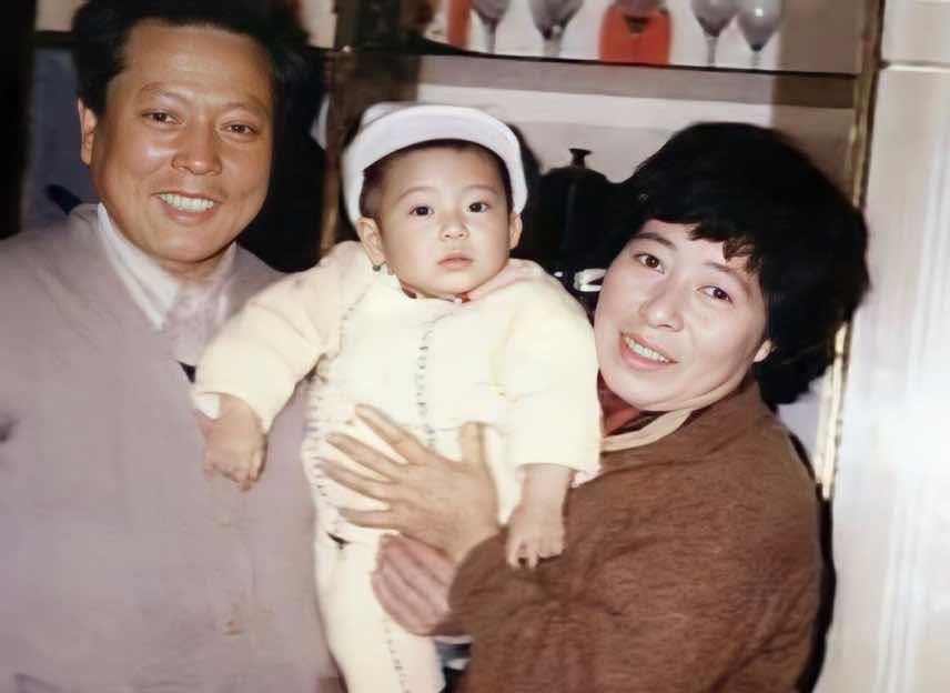 付辛博|曾经的“倾城四少”:有人老死不相往来,有人29岁就离开了人世