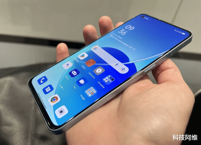 OPPO手机|从3199元跌至2039元，12GB+256GB+65W，从高端市场跌至中端市场