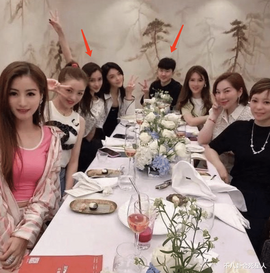 李连杰|?“钞能力”体现了!明星遇富豪窘态百出,差点走光也只能微笑