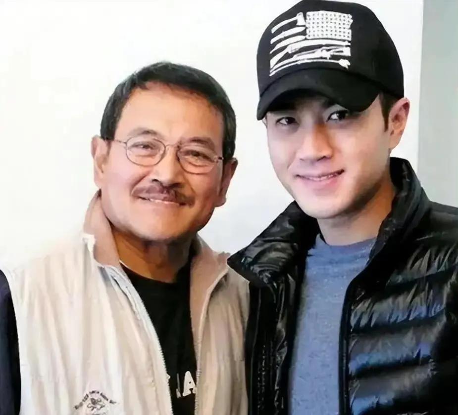 黄磊|3个小时内，娱乐圈爆出4个瓜，黄磊确诊，刘恺威父亲两次否认传闻