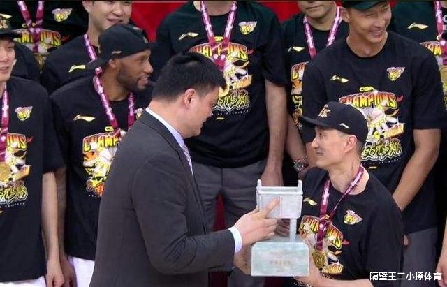 广东男篮|杜峰在广东队打球时技术怎么样？很厉害吗？
