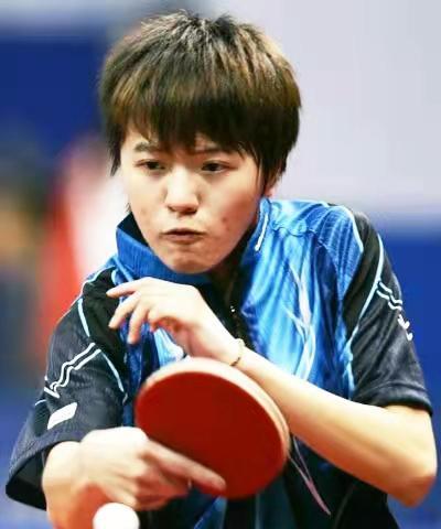 中国女乒|世界女乒最新排名：第10名竞争激烈，中国女乒16岁小将上升214位