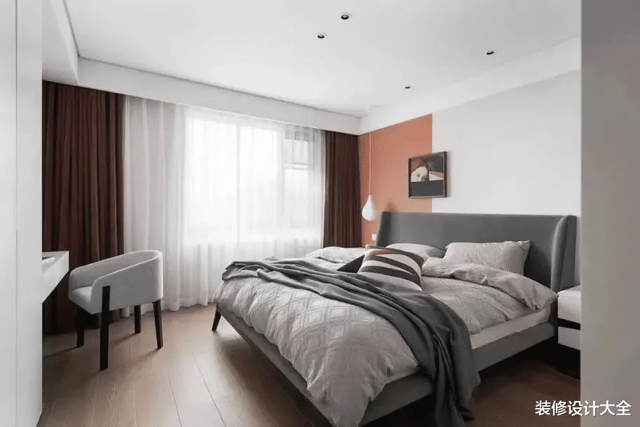 五年前的卧室VS现在的卧室,你更喜欢哪个?