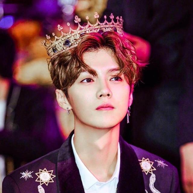 鹿晗|“京城少爷”鹿晗，连王思聪都不敢评价他，他的家世背景有多牛？