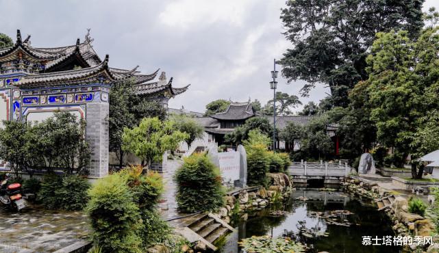 云南|34.9℃!爽爽的贵阳不再固若金汤,八月避暑游玩别错过云南这6座城