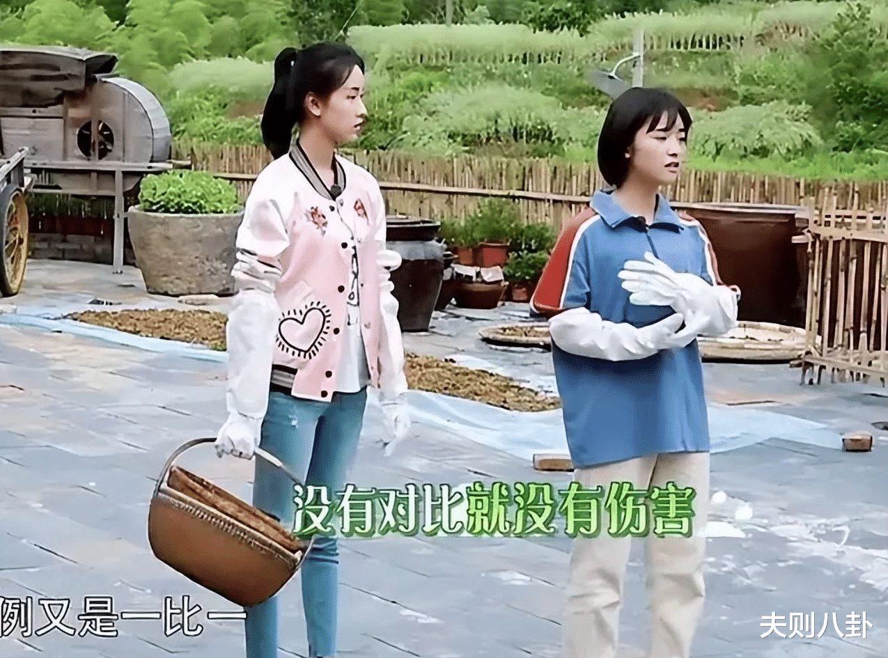 沈月|腿有缺陷的女星走红毯有多尴尬?花样百出,给人看笑了!