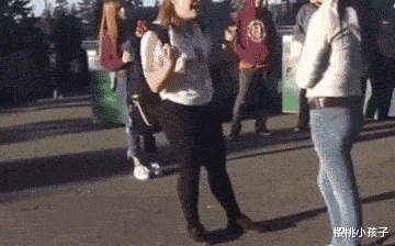 张曼玉|吕丽萍和三婚老公美国过年！素颜憔悴秀恩爱，孙海英大笑胡子拉碴